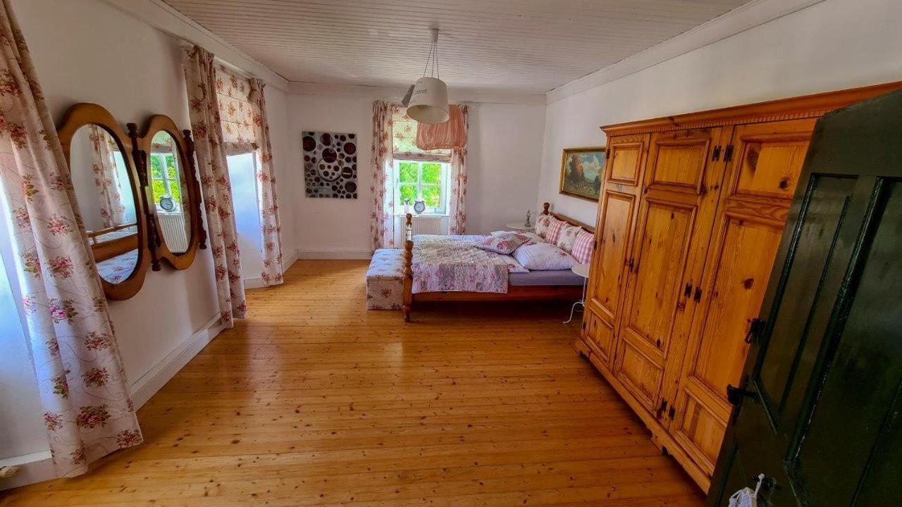Gutshof Bartl 1 Apartamento Klagenfurt am Woerthersee Exterior foto