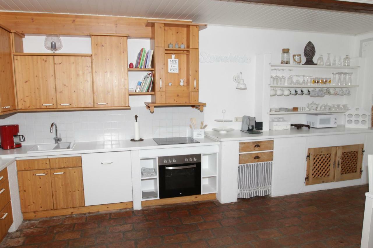 Gutshof Bartl 1 Apartamento Klagenfurt am Woerthersee Exterior foto